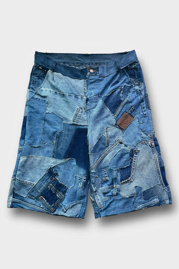 JUILT SHORTS 07/24. UP-CYCLED FROM 5 PAIRS OF JEANS. 1/8